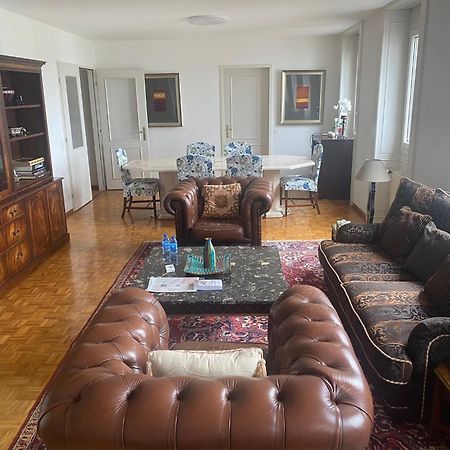 Geneve, Plein Centre,Belle Vue Lac, Splendide Et Grand Appartement Genebra Exterior foto