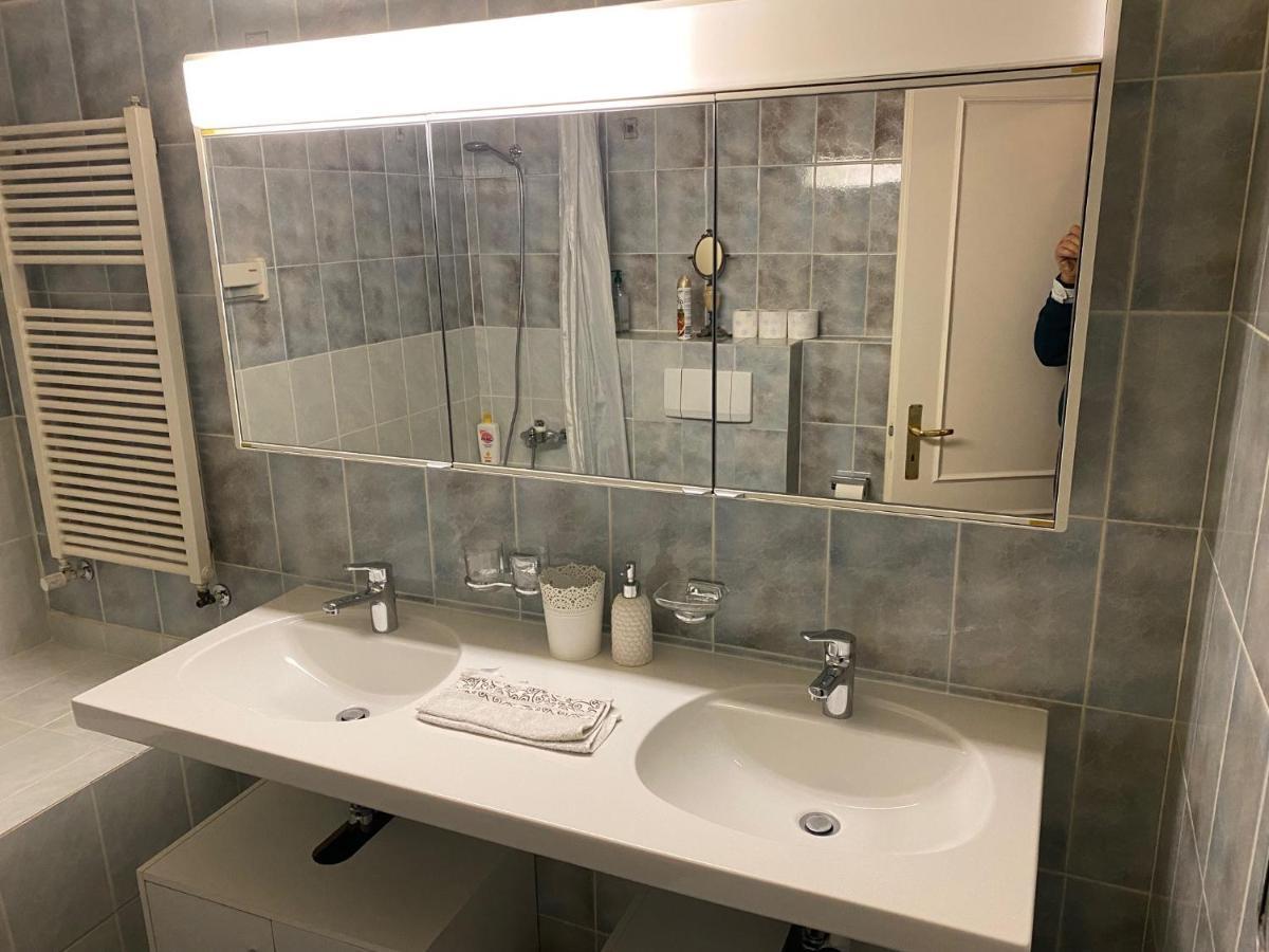 Geneve, Plein Centre,Belle Vue Lac, Splendide Et Grand Appartement Genebra Exterior foto